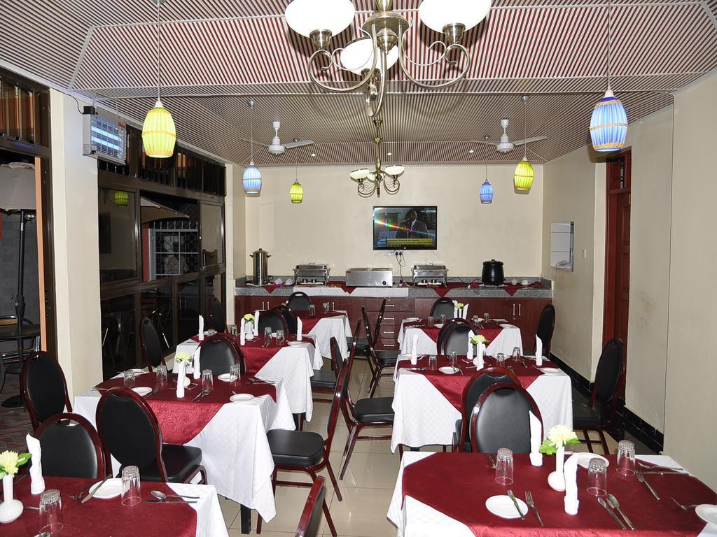 Monalisa Hotel Mtwapa Extérieur photo