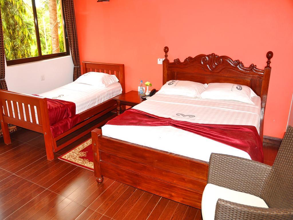 Monalisa Hotel Mtwapa Extérieur photo